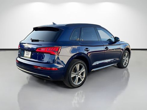 Used 2020 Audi Q5 2.0T Premium Plus AWD/4WD image 3