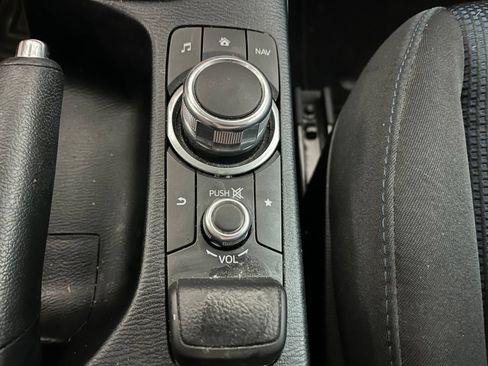 Used 2020 Toyota Yaris LE FWD image 26