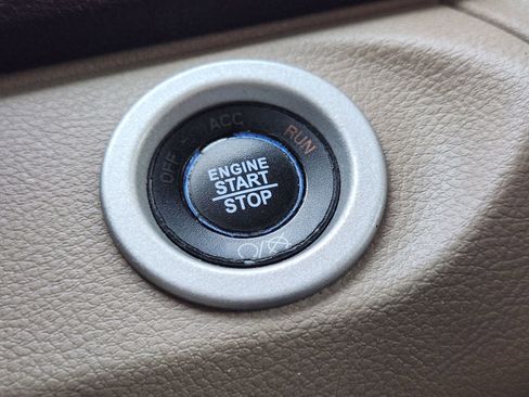 Used 2017 RAM 1500 Laramie Longhorn image 23