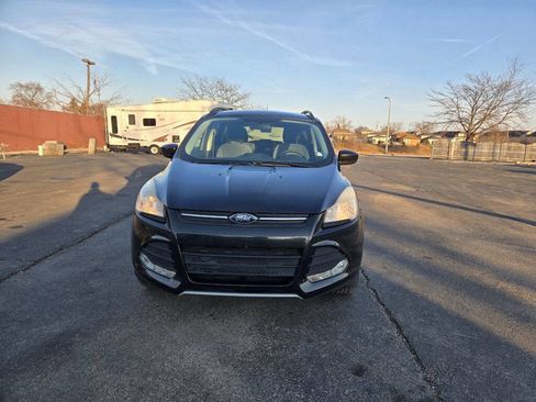 Used 2014 Ford Escape SE w/ Equipment Group 201A image 1