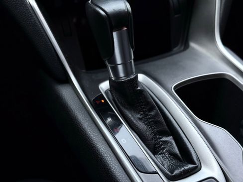 Used 2018 Honda Accord Sport image 40