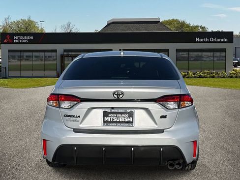 Used 2024 Toyota Corolla SE FWD image 4