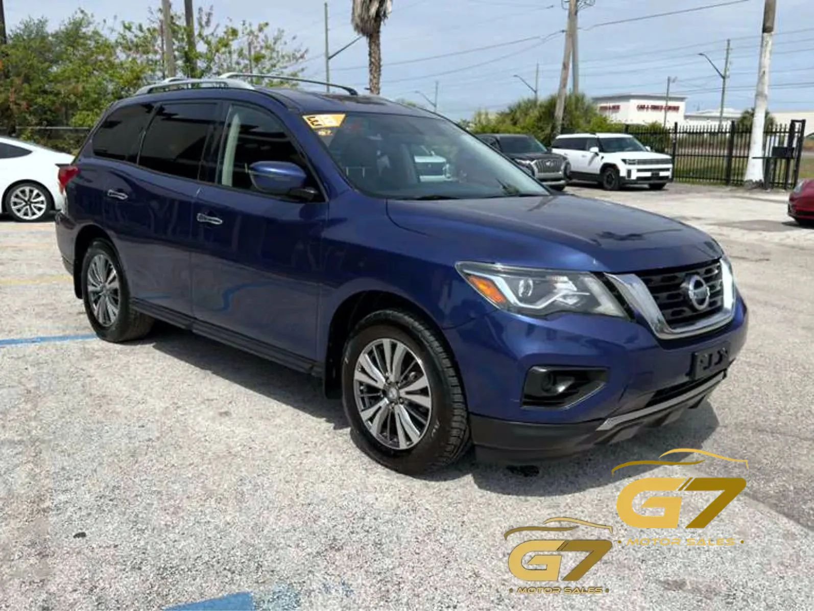 Used 2018 Nissan Pathfinder S FWD image 6