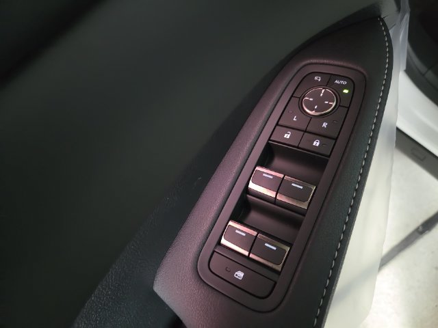 New 2026 Lexus RX 350 FWD image 13