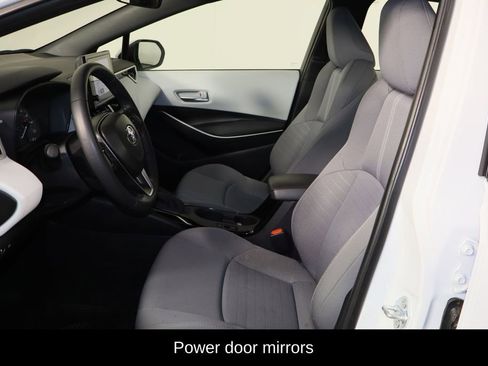 Used 2024 Toyota Corolla SE image 11