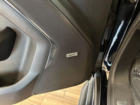 Used 2024 Chevrolet Tahoe LT image 11