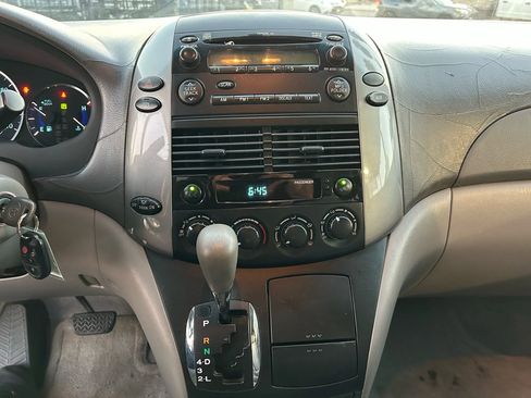 Used 2006 Toyota Sienna LE image 20