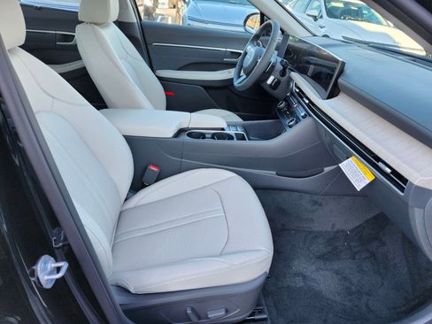 New 2026 Hyundai Sonata Limited image 11