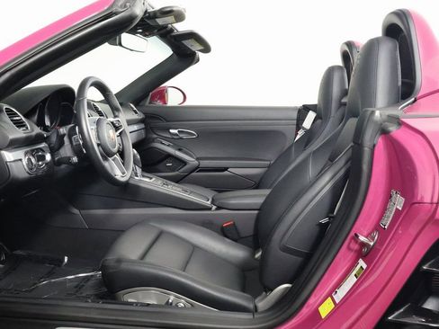 Used 2024 Porsche 718 Boxster S RWD image 10