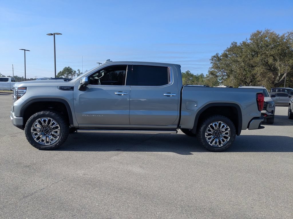 Used 2024 GMC Sierra 1500 Denali Ultimate AWD/4WD image 7