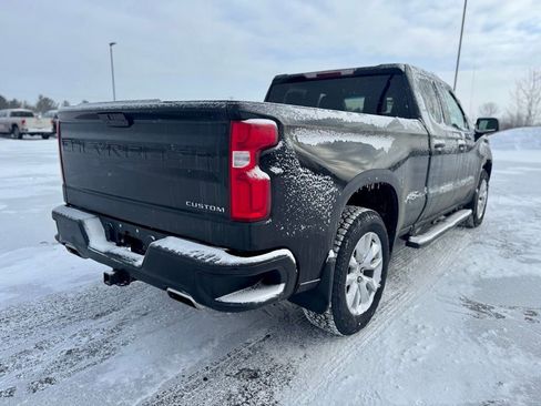 Used 2021 Chevrolet Silverado 1500 Custom image 6