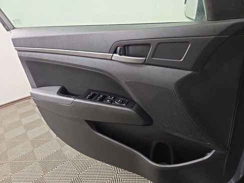 Used 2018 Hyundai Elantra SEL w/ Cargo Package image 28