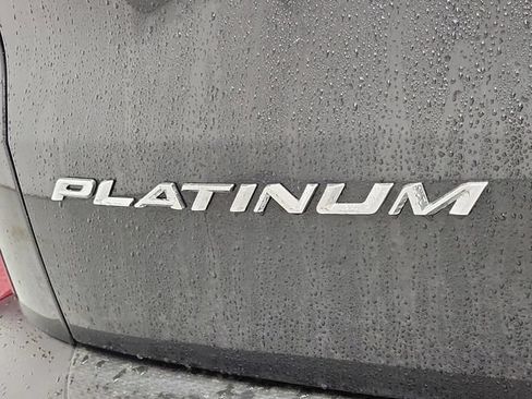 Certified 2025 Ford Escape Platinum AWD/4WD image 6
