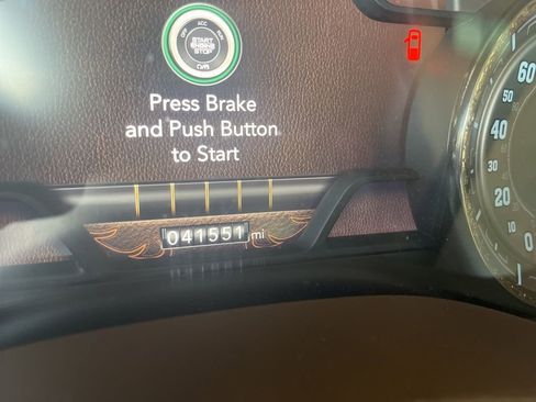 Used 2022 RAM 2500 Limited AWD/4WD image 6