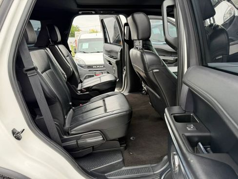 Used 2020 Ford Expedition XLT w/ Equipment Group 202A RWD image 31