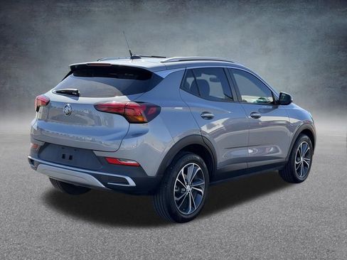 Used 2023 Buick Encore GX Select FWD image 3