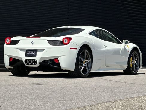 Used 2014 Ferrari 458 Italia Coupe RWD image 8