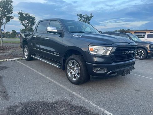 Used 2019 RAM 1500 Big Horn AWD/4WD image 2