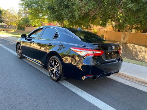 Used 2020 Toyota Camry SE image 68