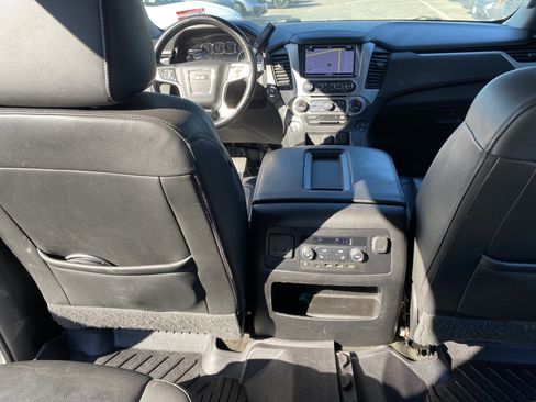 Used 2018 GMC Yukon SLT w/ Premium Edition image 21