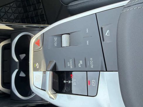 New 2026 BMW X2 xDrive28i w/ M Sport Package AWD/4WD image 23