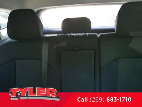 Used 2024 Kia Sportage LX AWD/4WD image 39
