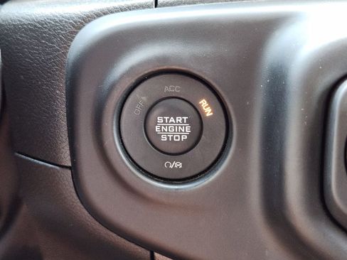 Used 2023 Jeep Wrangler Unlimited Rubicon 4xe AWD/4WD image 29