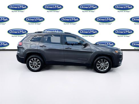 Used 2019 Jeep Cherokee Latitude Plus FWD image 8