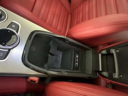 New 2025 Alfa Romeo Stelvio Sprint image 34