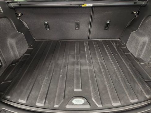 Used 2025 Land Rover Discovery Sport S AWD/4WD image 33