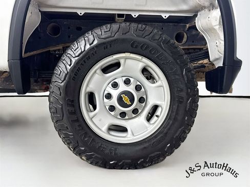 Used 2023 Chevrolet Silverado 2500 W/T w/ WT Convenience Package image 36