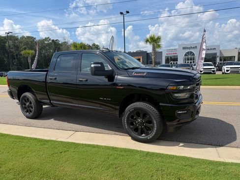 New 2026 RAM 2500 Big Horn AWD/4WD image 1