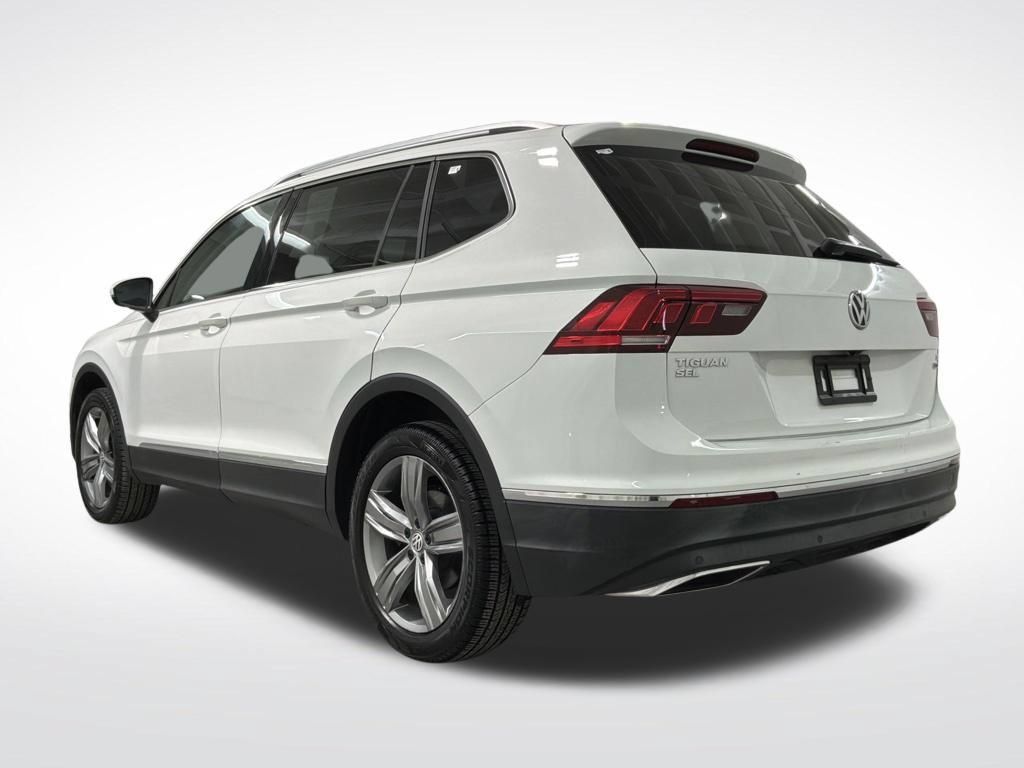 Used 2018 Volkswagen Tiguan SEL Premium AWD/4WD image 2