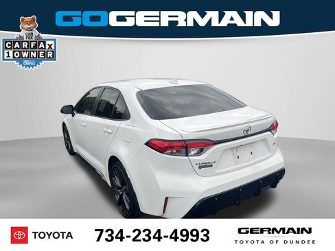 Used 2023 Toyota Corolla SE w/ Carpet Mat Package (TMS) FWD image 10