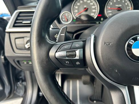 Used 2017 BMW M3 RWD image 15