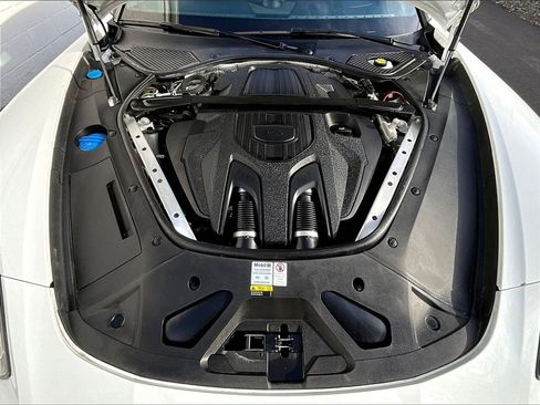 Certified 2022 Porsche Panamera 4 image 15