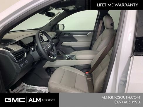 New 2026 GMC Acadia Elevation w/ Super Cruise Package FWD image 9
