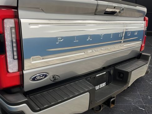 Used 2024 Ford F350 Platinum w/ FX4 Off-Road Package AWD/4WD image 40