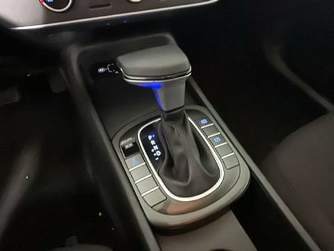 Certified 2024 Hyundai Kona SE AWD/4WD image 21