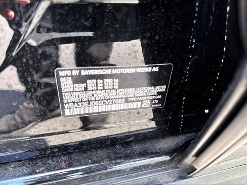 Used 2025 BMW 760i xDrive AWD/4WD image 19