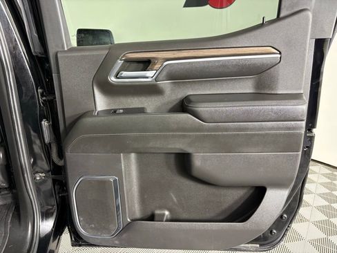 Used 2022 Chevrolet Silverado 1500 RST image 42