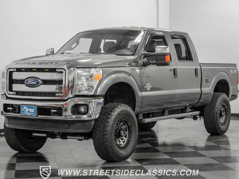 Used 2011 Ford F250 XLT w/ XLT Appearance Pkg image 6