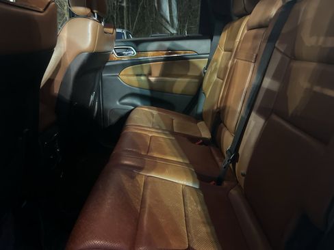 Used 2012 Jeep Grand Cherokee Overland image 8