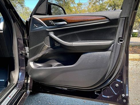 Used 2022 BMW X3 M40i w/ Premium Package image 29