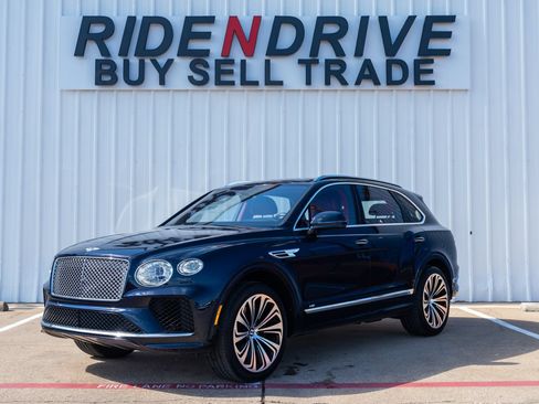 Used 2021 Bentley Bentayga AWD/4WD image 1