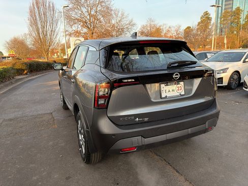 New 2026 Nissan Kicks S image 5