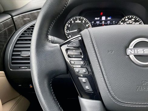 Used 2023 Nissan Armada Platinum w/ Captain's Chairs Package image 11