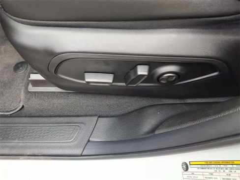 New 2025 Jeep Grand Cherokee L Limited w/ Luxury Tech Group II image 12