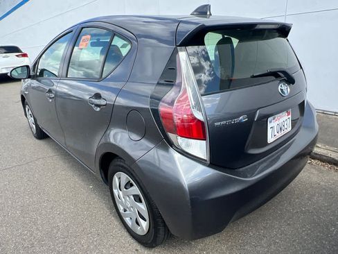 Used 2015 Toyota Prius C Two FWD image 6