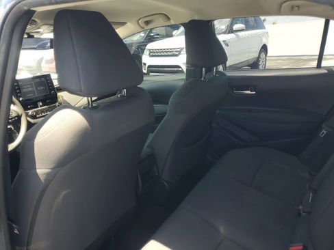 Used 2021 Toyota Corolla LE FWD image 11
